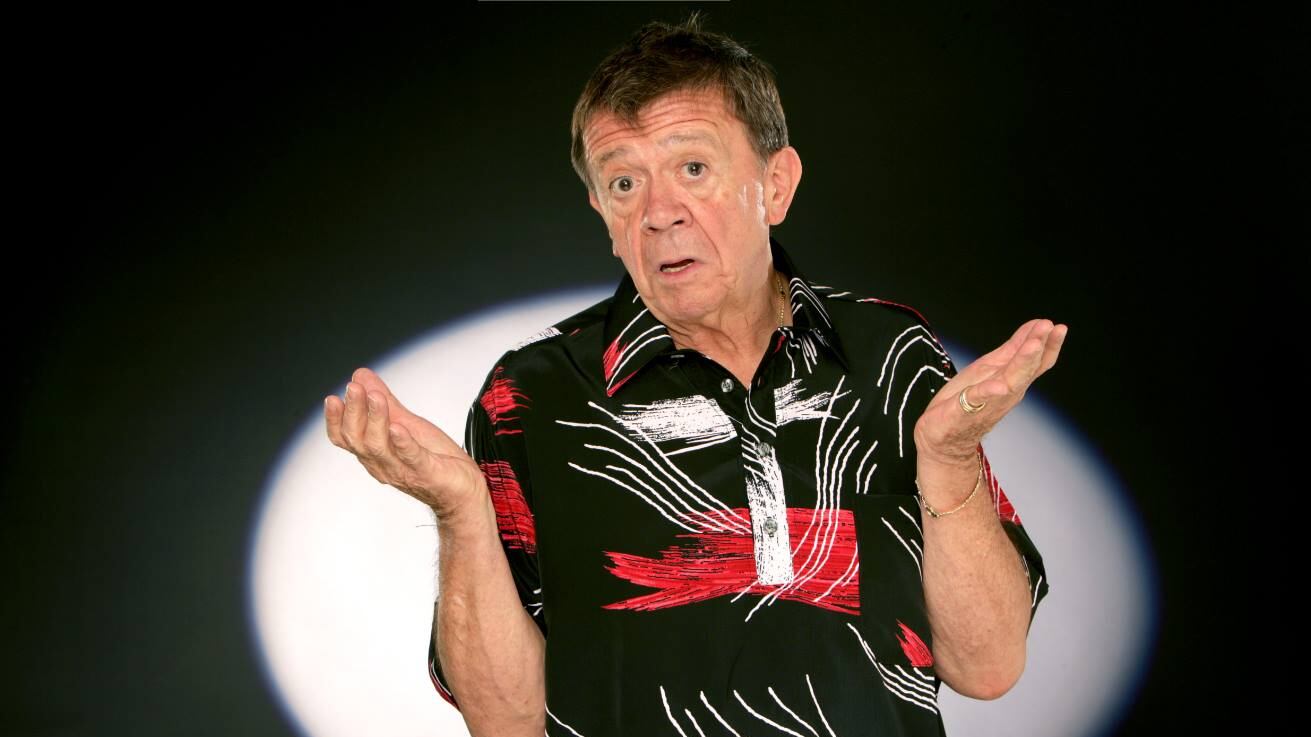 “Mi viejo no es eterno” dijo el hijo de Chabelo tras revelar que su padre no está bien de salud.