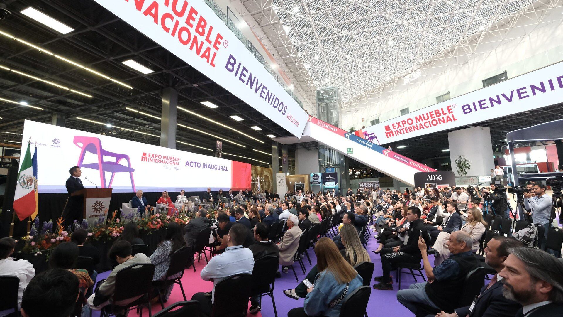 Pablo Lemus encabezó la inauguración