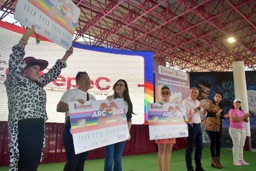 Inicia en Ecatepec apoyo a comunidad LGBTTTIQ+ con Tarjeta Arcoiris
