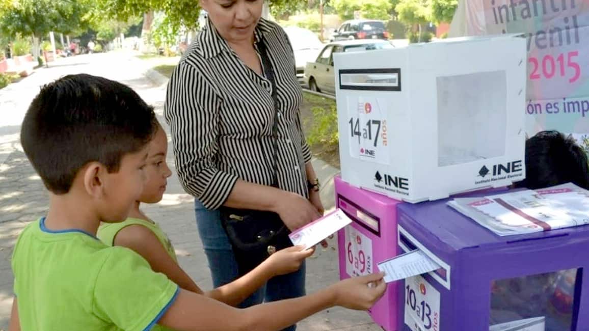 INE niños votando