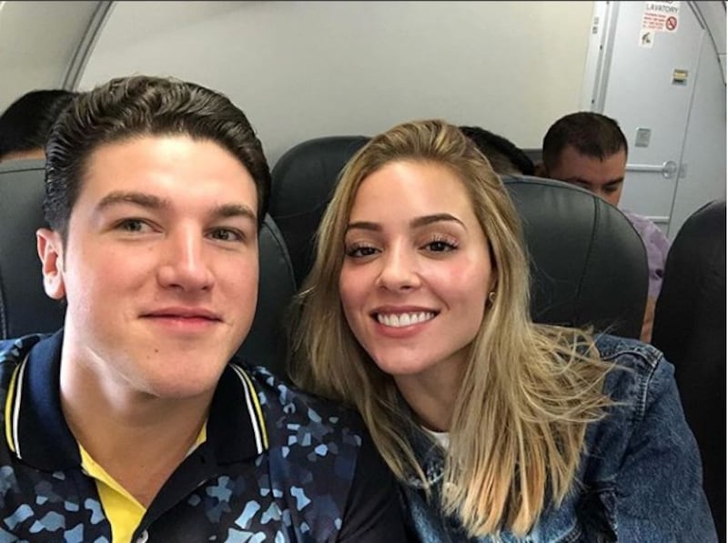 Samuel García y Mariana Rodríguez