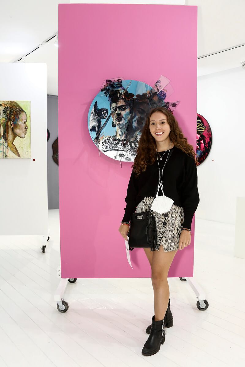 "Ventanas Nouménicas", exposición de 33 piezas escultóricas de Paola Pineda en la LMI Gallery