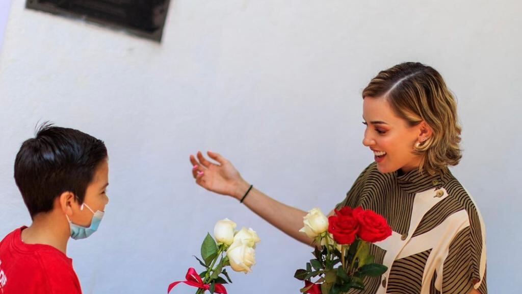 Se emocionó por el menor