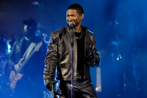 Usher será el artista principal del halftime del Super Bowl LVIII