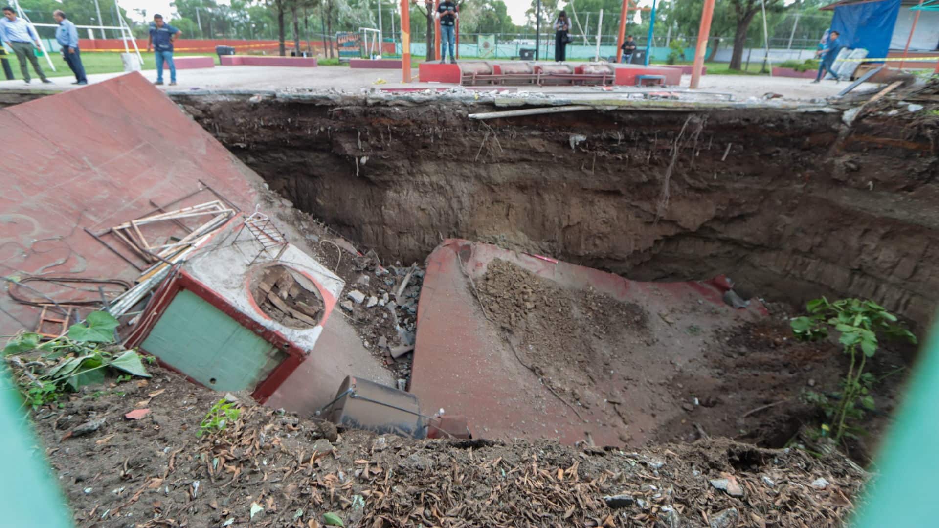 En agosto de 2023 un gimnasio de box fue tragado por un socavón que se registró en el Deportivo Gertrudis Sánchez, ubicado en la alcaldía Gustavo A. Madero.