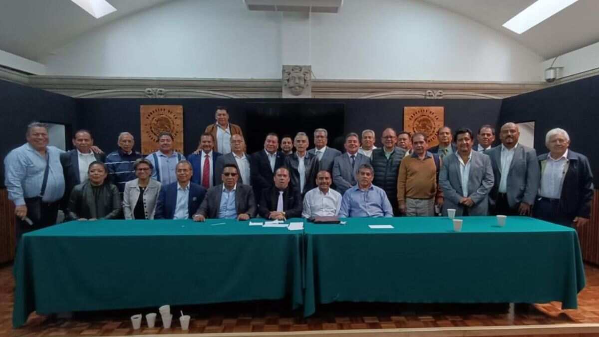 Aceptan autoridades capitalinas y del Congreso local analizar subsidio al transporte