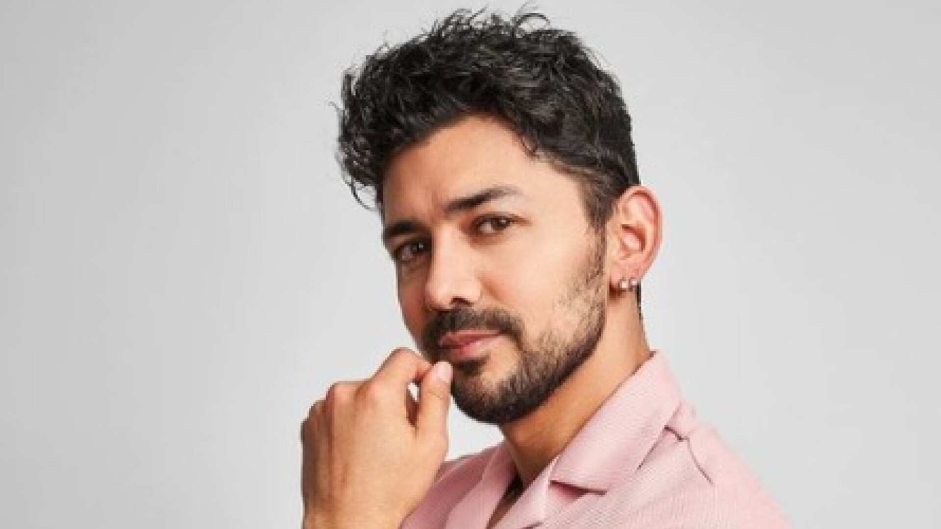 Miguel Martínez Cantante