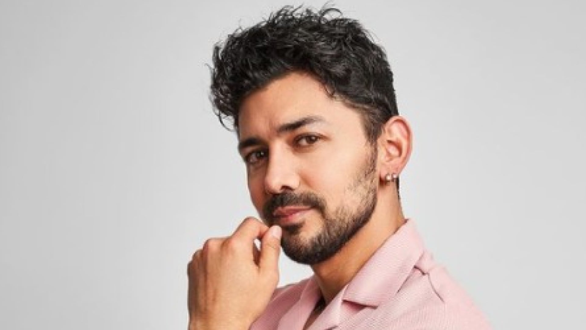 Miguel Martínez Cantante