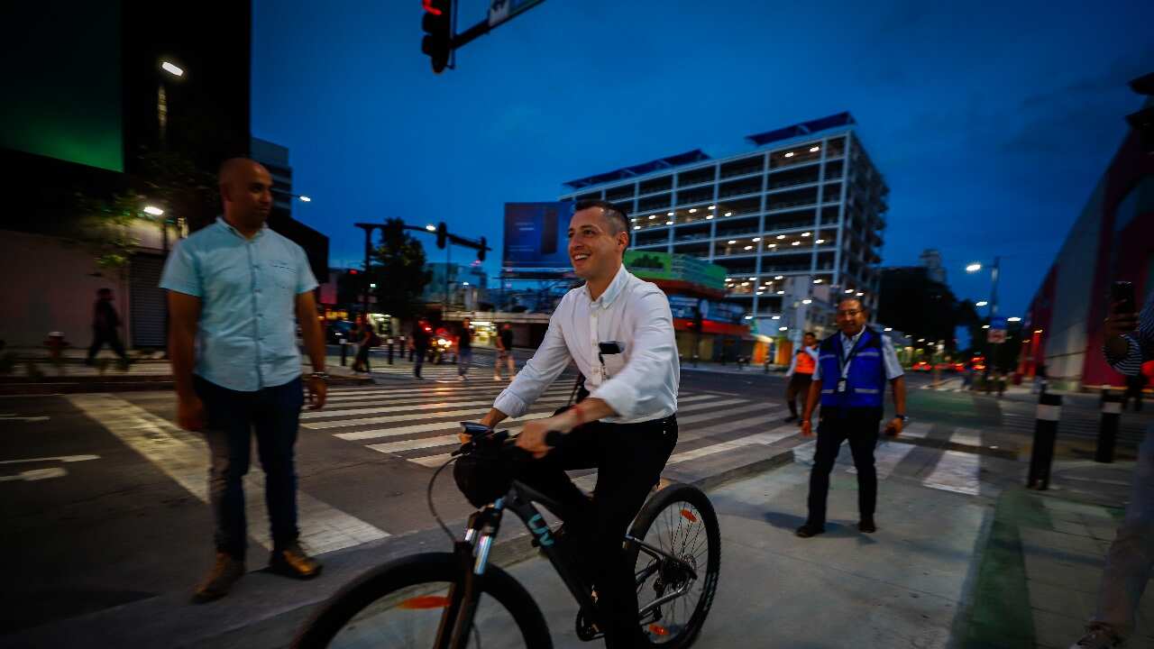 Colosio Riojas comentó que estas acciones representan una solución equilibrada con apego a las leyes y prácticas de infraestructura para una regeneración urbana.