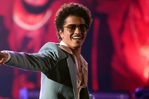 Bruno Mars revela el nombre y la fecha del lanzamiento de su nuevo disco
