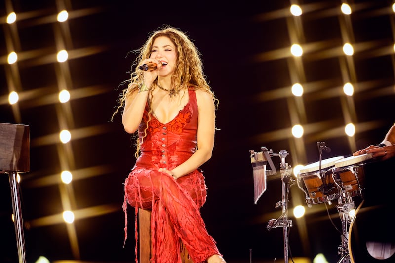 Las Mujeres Ya no LLoran Tour