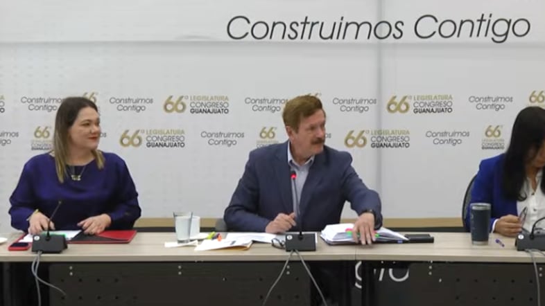 Diputadas y diputados participaron en la mesa de trabajo de la Comisión de Gobernación para analizar la reforma en materia de reelección y nepotismo electoral.