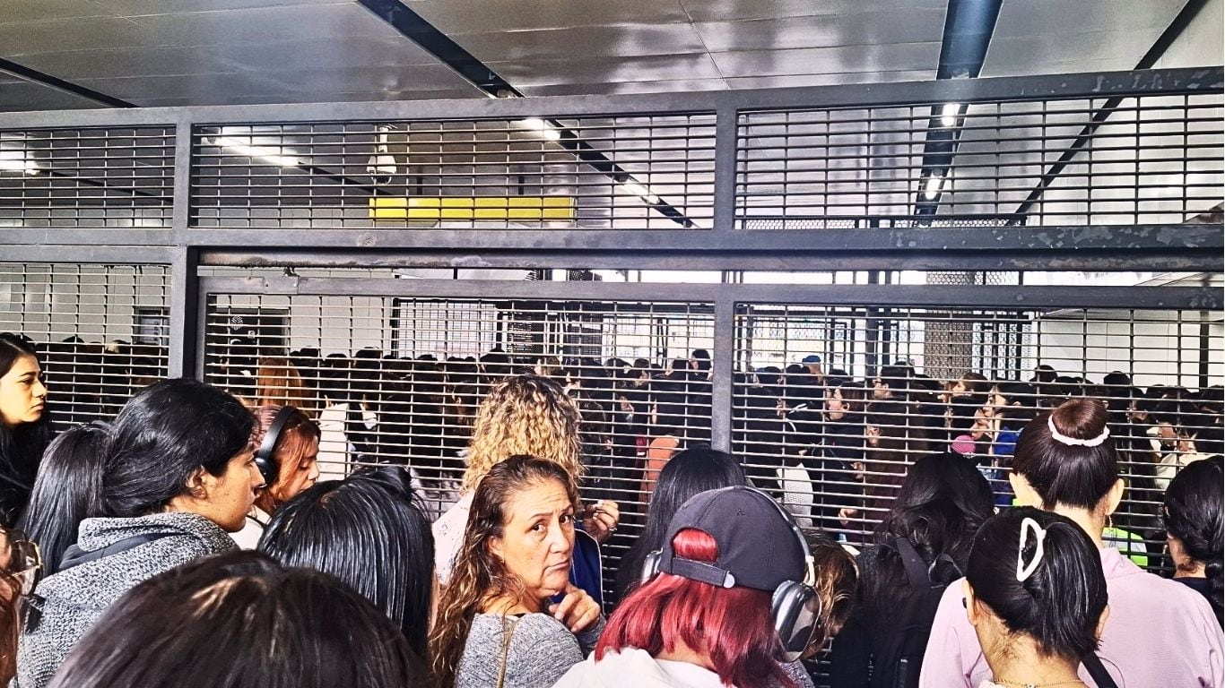 Saturación de pasajeros en el Metro CDMX