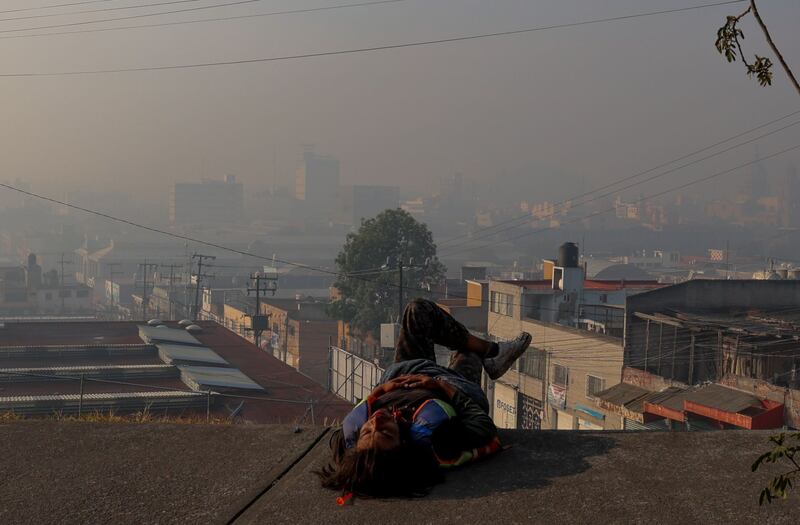 Festejos de fin de año dejan mala calidad del aire en CDMX y Edomex
