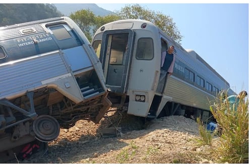 Descarrilamiento del tren del Istmo en Oaxaca deja 13 muertos y casi 100 heridos