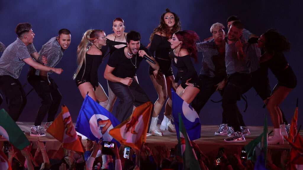 Sebastián Yatra hizo vibrar a los atletas en la inauguración de Santiago 2023.