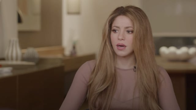 Shakira aparta su mirada cuando habla del sueño de su familia con Piqué