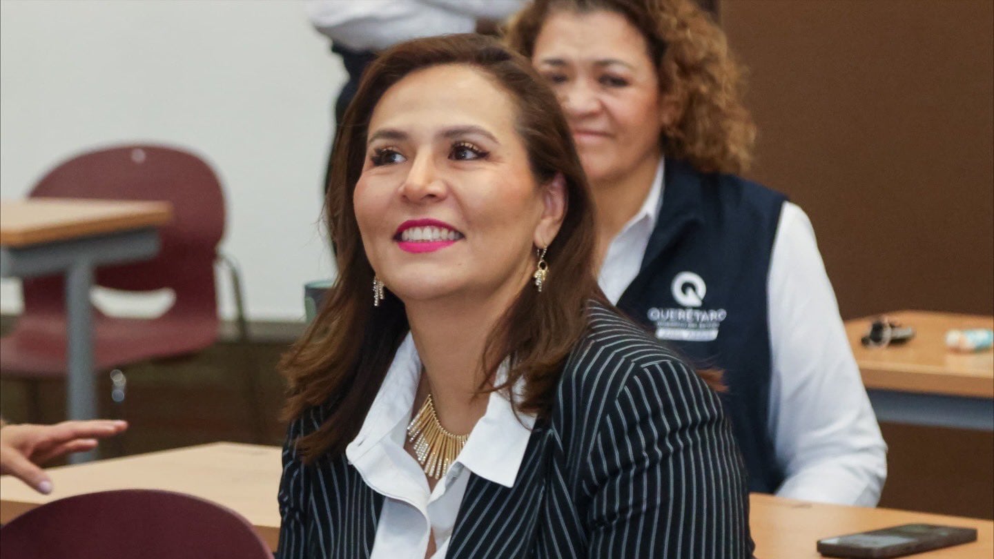 La secretaria de Educación en el estado, Martha Elena Soto