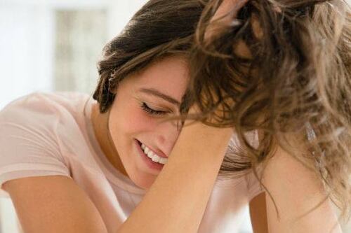 La rutina milagrosa para el cabello rizado