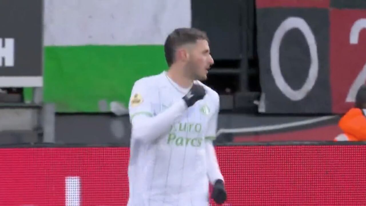 Santiago-Giménez-gol-Feyenoord-vs-Excelcior-Eredivisie