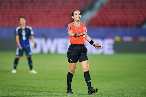 ¡Orgullo nacional! Katia Itzel García entre las 10 mejores árbitras del mundo en 2025