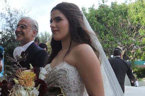 Camila Fernández supera retos en su primer aniversario de bodas