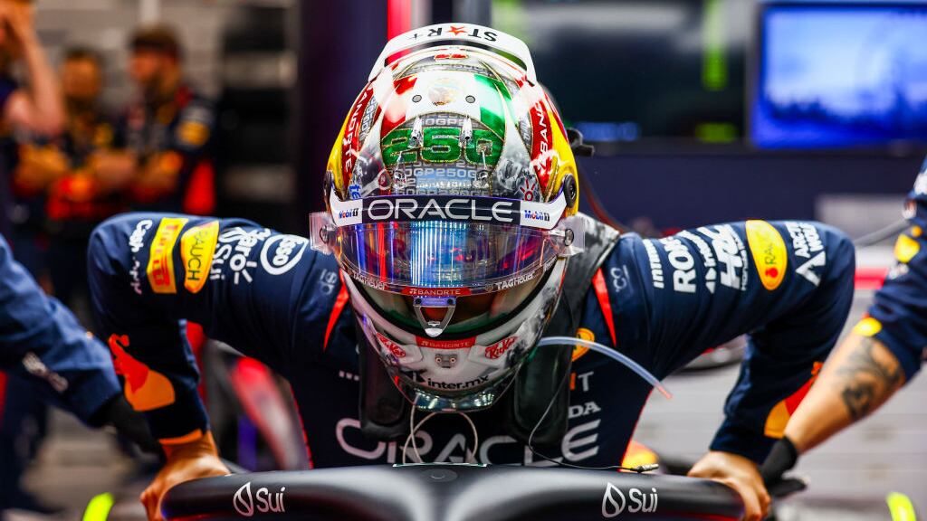 Sergio Pérez quedó en el octavo puesto