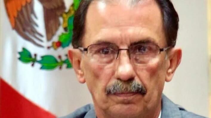 Javier Flores habría recibido el visto bueno de los poderes Ejecutivo y Legislativo.