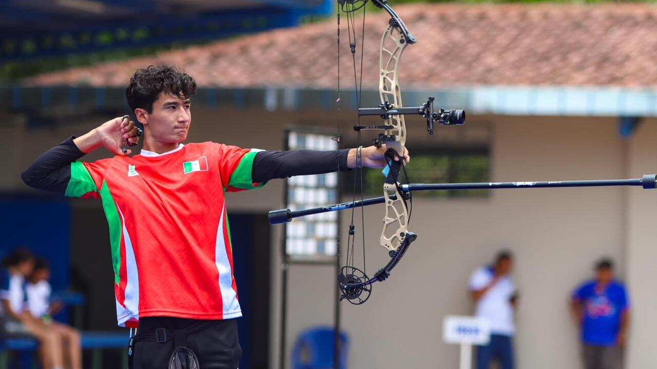 Víctor Esteban Portillo Lizardi, arquero queretano