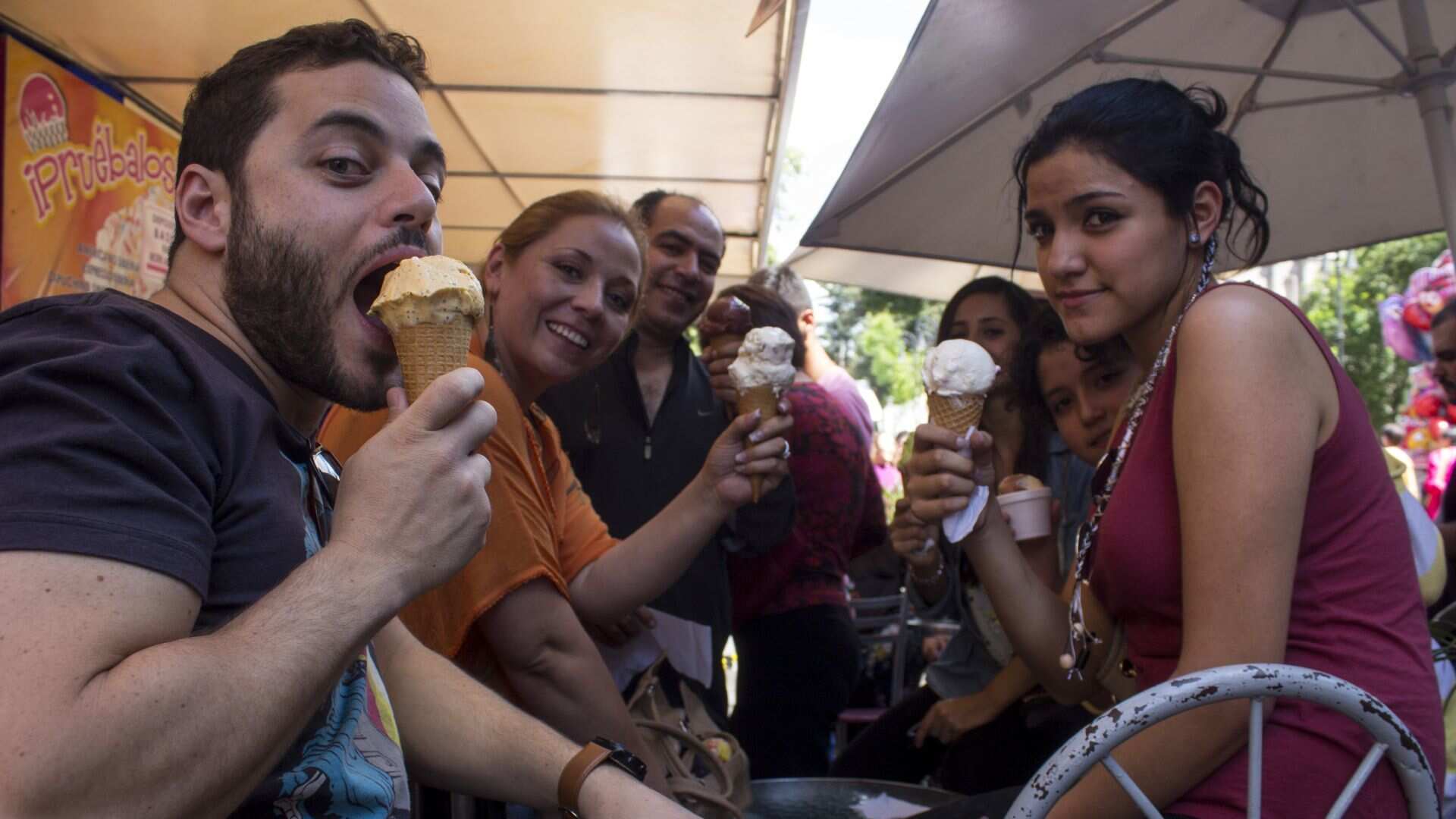 Permanecer en casa no es sinónimo de aburrición, también puedes descansar a pierna suelta o atender esas cosas para lo que normalmente no hay tiempo.