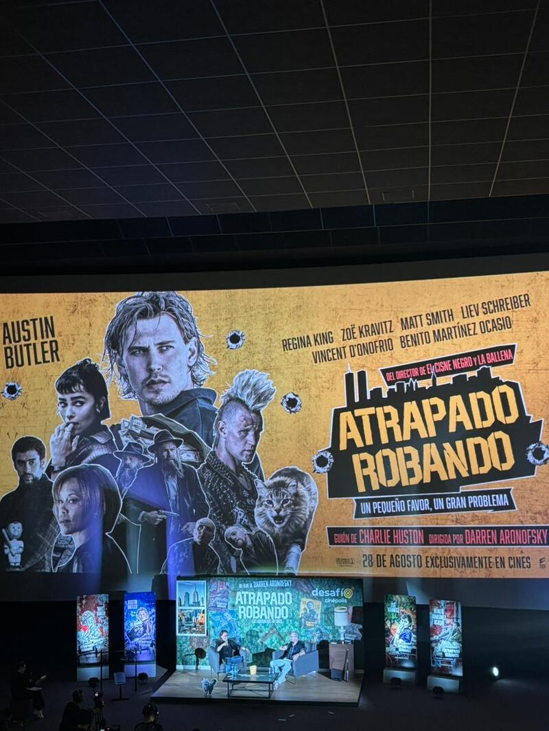 Darren Aronofsky comparte los secretos detrás de su nueva película ‘Atrapado Robando’