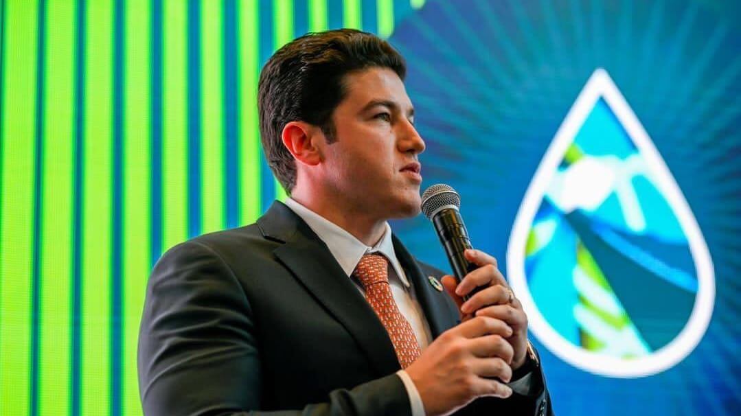 Durante la sesión de este lunes en la lectura de los Asuntos en Cartera, se dio a conocer que los expedientes fueron turnados de inmediato a la Comisión de Medio Ambiente y a la Comisión de Desarrollo Social, Derechos Humanos y Asuntos Indígenas.