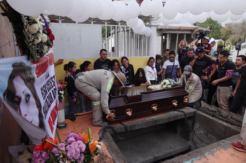 Entre lágrimas y coraje, familia de Elsa Celeste exigen detener a su feminicida