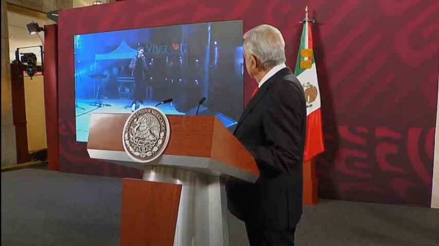 El presidente recomendó la canción "Oye Mujer".