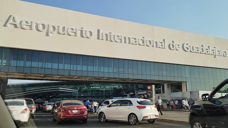 El Aeropuerto Internacional de Guadalajara fue distinguido con el Premio a la Experiencia Aeroportuaria 2024 en la categoría de “Calidad del Servicio Aeroportuario” junto con dos aeropuertos más de GAP. ESPECIAL/ Jerpag5891