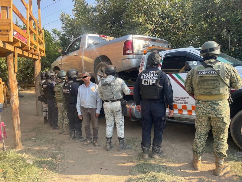 Abuelito detenido en Edomex en casa de seguridad de la Familia Michoacana