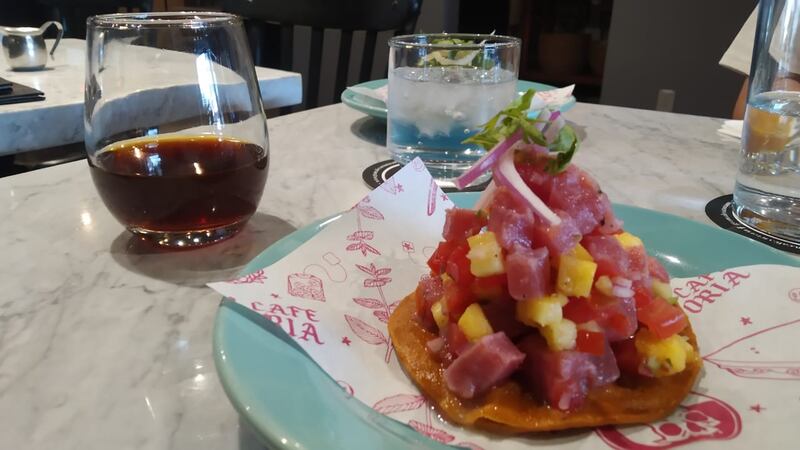 Que mejor que regalarle una salida llena de comida hecha con entrega a quien dedico tanto tiempo en alimentarte con amor y ternura.