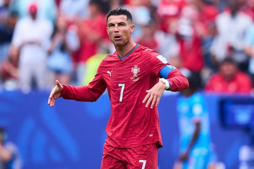 “Es como cualquier otro, está para ayudar”: Conceição enciende la polémica en torno a CR7 y Portugal
