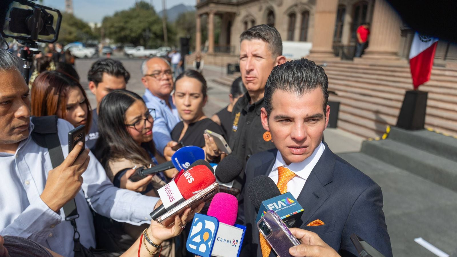 Miguel Ángel Flores espera llegar a un consenso.