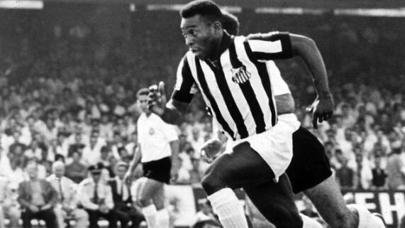 Pelé es el máximo goleador del Santos de Brasil.