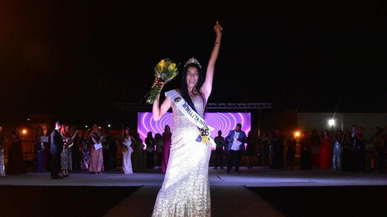 Se entregaron tres coronas durante la gran final del evento.