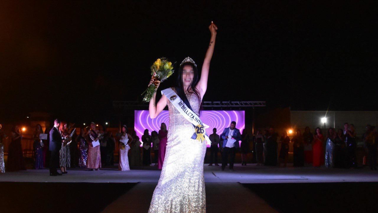 Se entregaron tres coronas durante la gran final del evento.