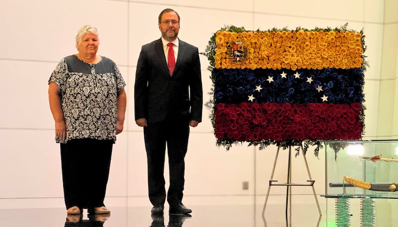 Su declaración ocurrió en el Mausoleo de Bolívar, en el marco del Congreso por una Humana Humanidad en Caracas.