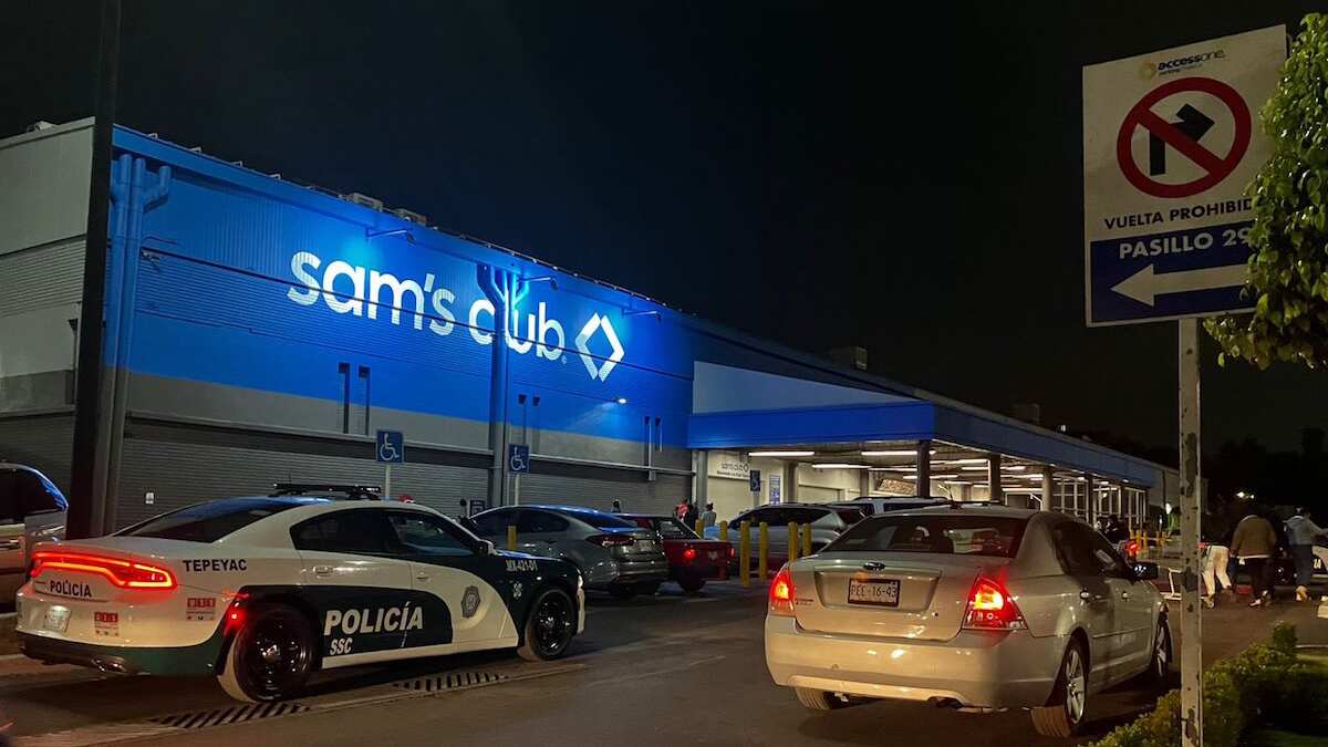 Se registró una movilización policiaca tras el hecho. (Especial)