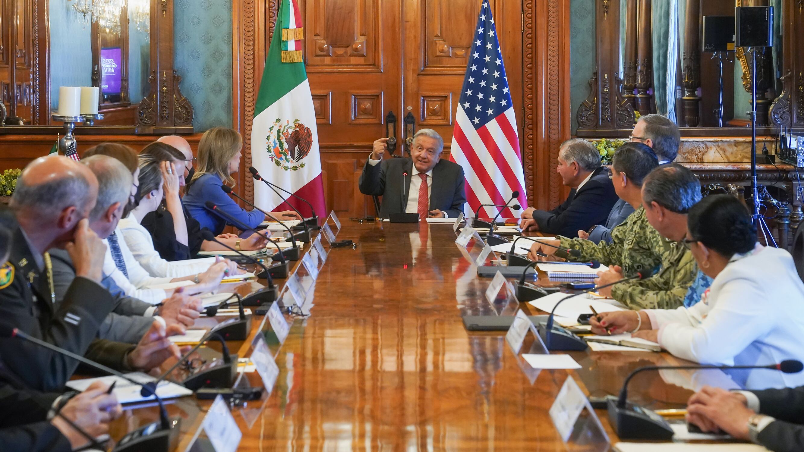 El presidente López Obrador encabezó la reunión con Elizabeth Sherwood-Randall.