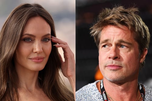 Angelina Jolie habría sido ignorada en los Oscar por culpa de Brad Pitt: “Está devastada”