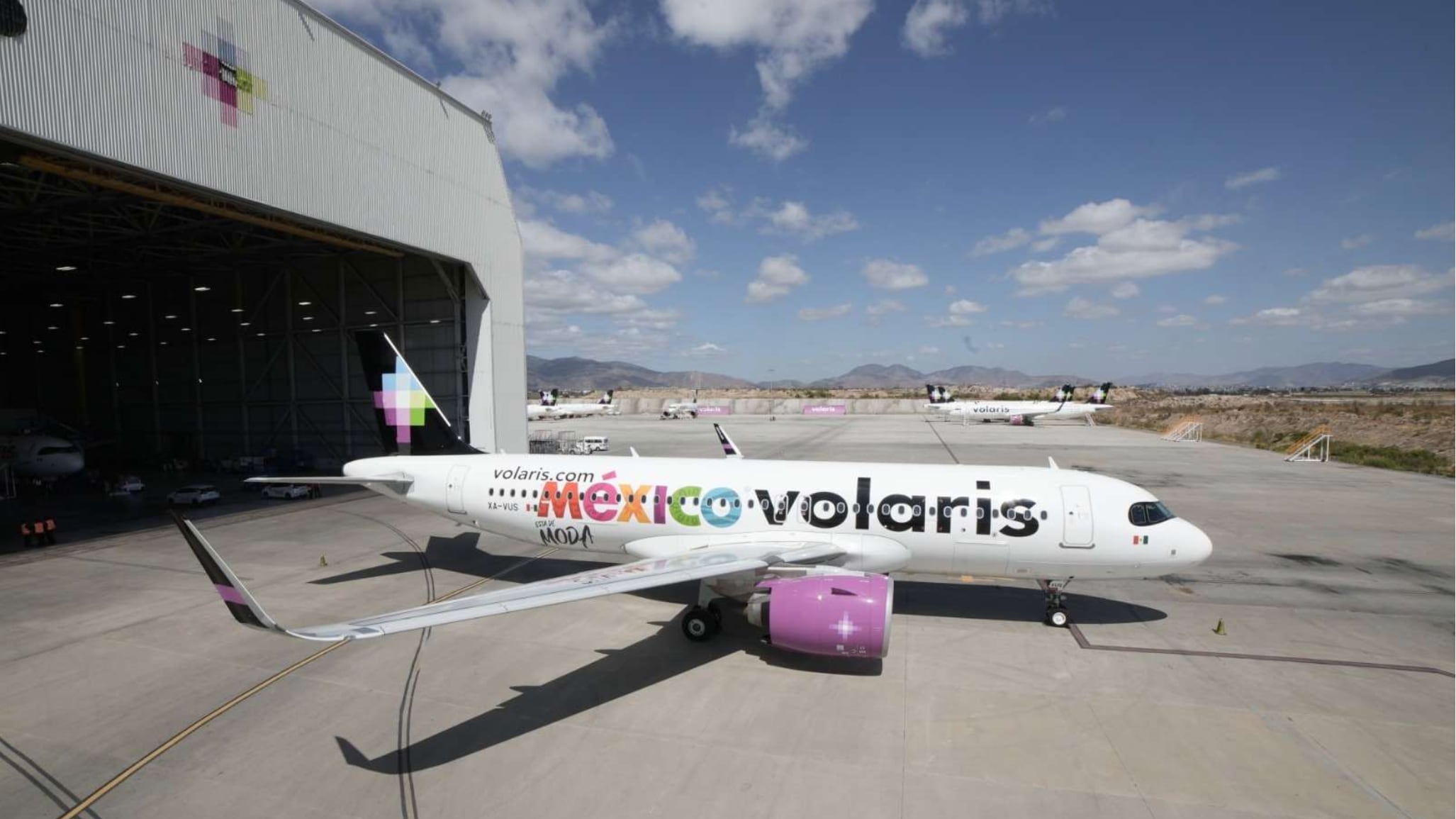 El Embajador nueva nave de Volaris