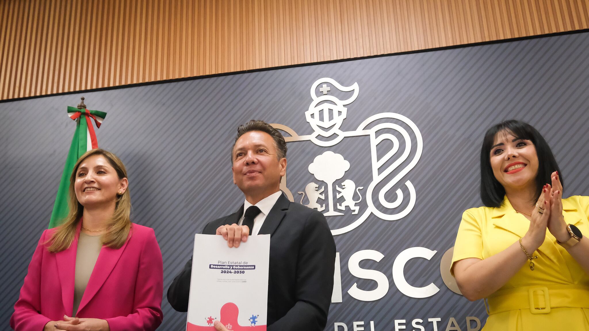 El plan incluye 198 proyectos, 610 estrategias y 82 indicadores de gestión, con metas claras para combatir la pobreza, fortalecer la economía y garantizar los derechos de grupos prioritarios. CORTESÍA