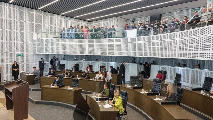 Congreso abre el análisis de las leyes de ingresos municipales