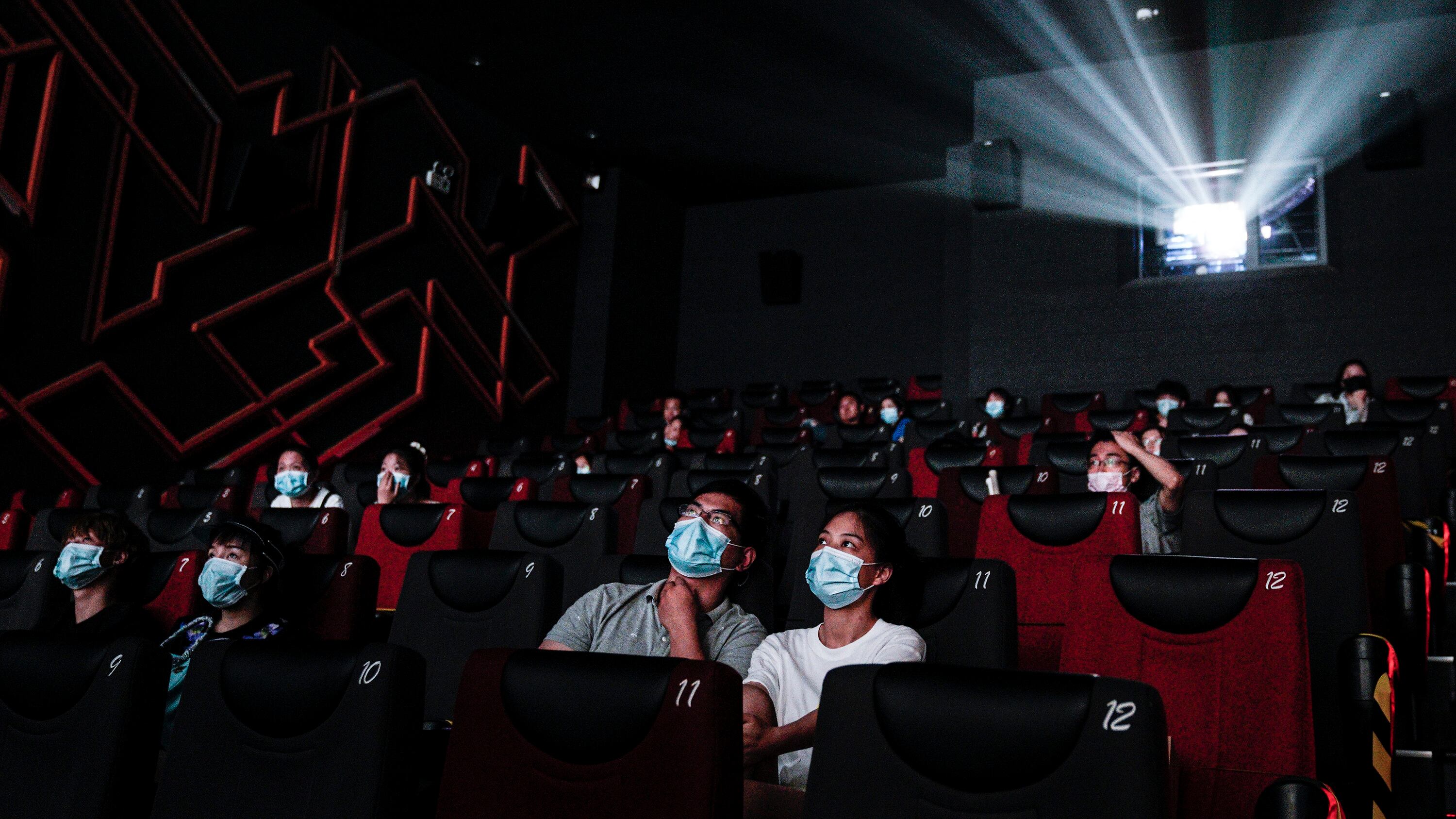 Lanzan iniciativa para poner un día al año, las entradas al cine a un precio especial para incentivar el regreso a las salas.